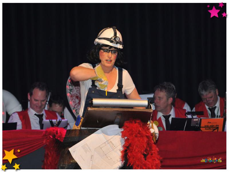 Moeslandse pronkzitting 2015; kei gezellig!