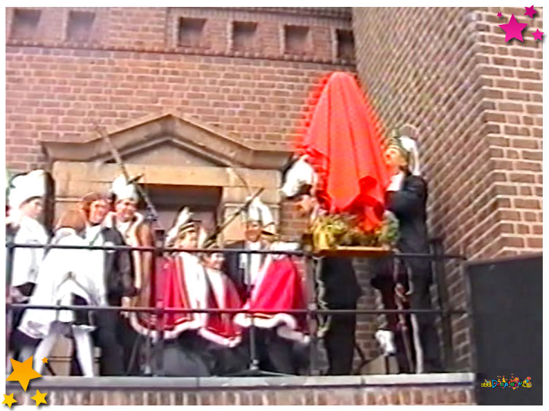 Onthulling Boerke Moes Schaijk 2003