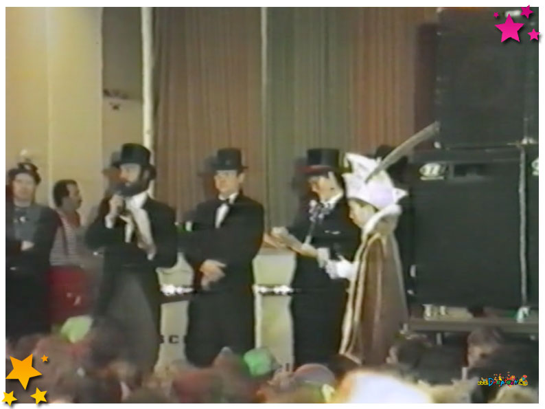 Prijsuitreiking Jeugdoptocht Schaijk 1988