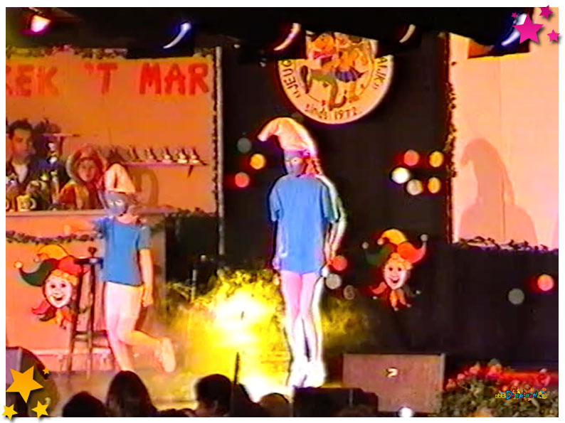 Jeugdpronkzitting in  Schaijk 2003