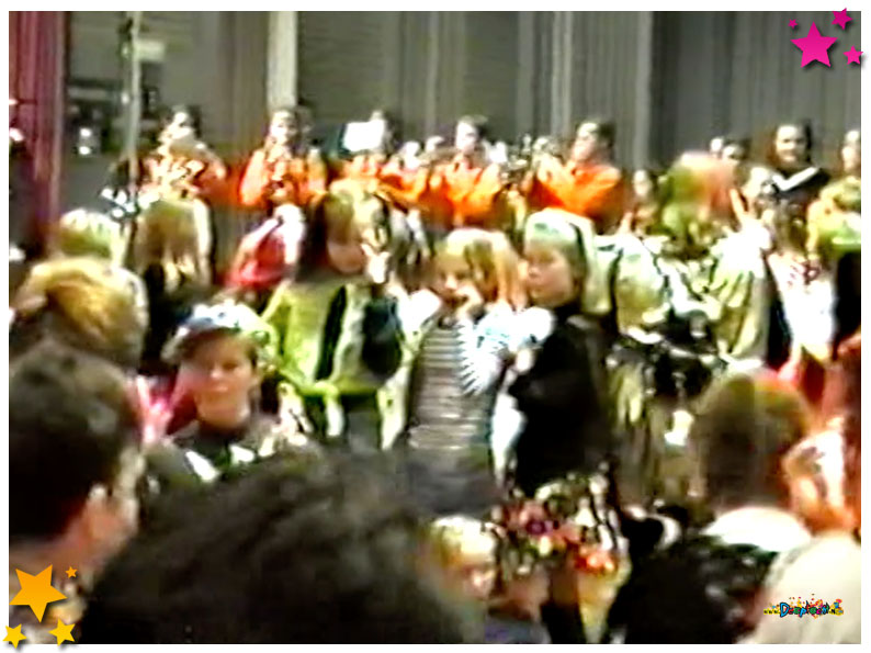 Prijsuitreiking jeugdoptocht Schaijk 1999