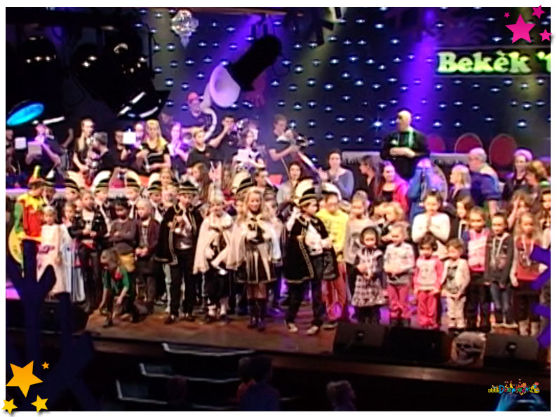 jeugdpronkzitting Schaijk - 2015