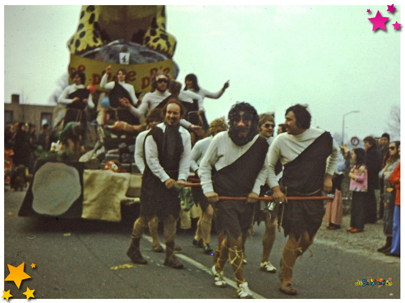 Carnavalsoptocht Schaijk - 1975