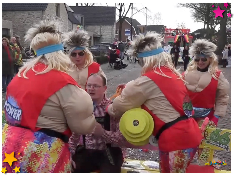 Meiden van Nie Gering carnaval 2024