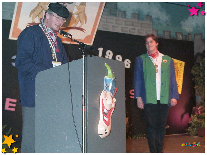 1997 Gemeentelijke onderscheiding - Jeanne van der Linden